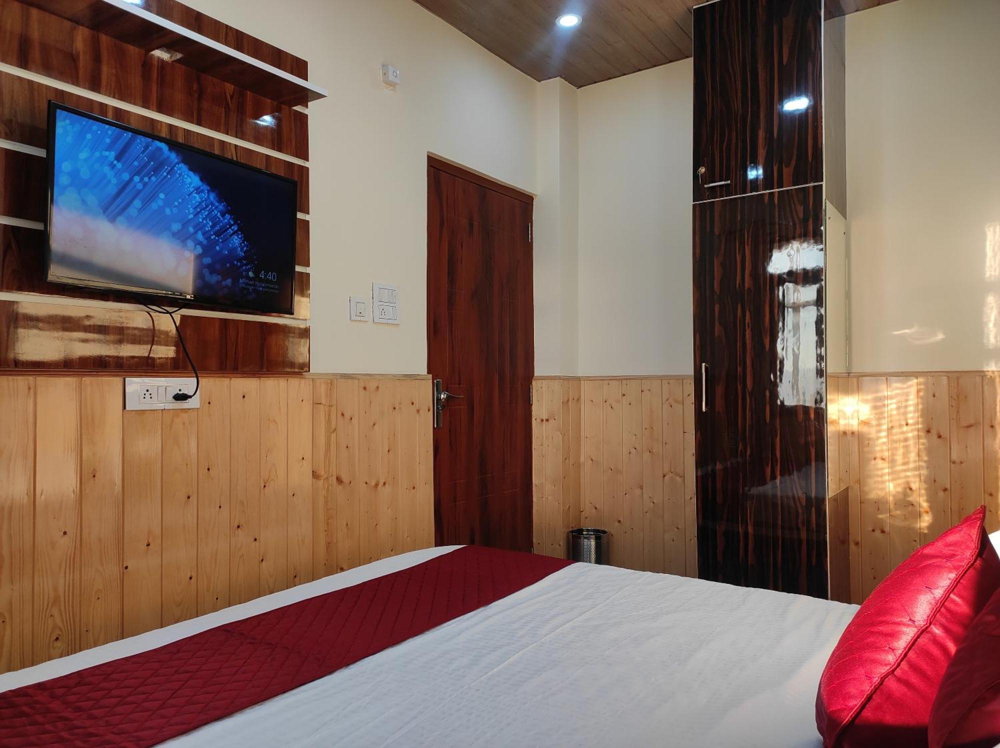 Vintage Woods Inn Shimla Bagian luar foto