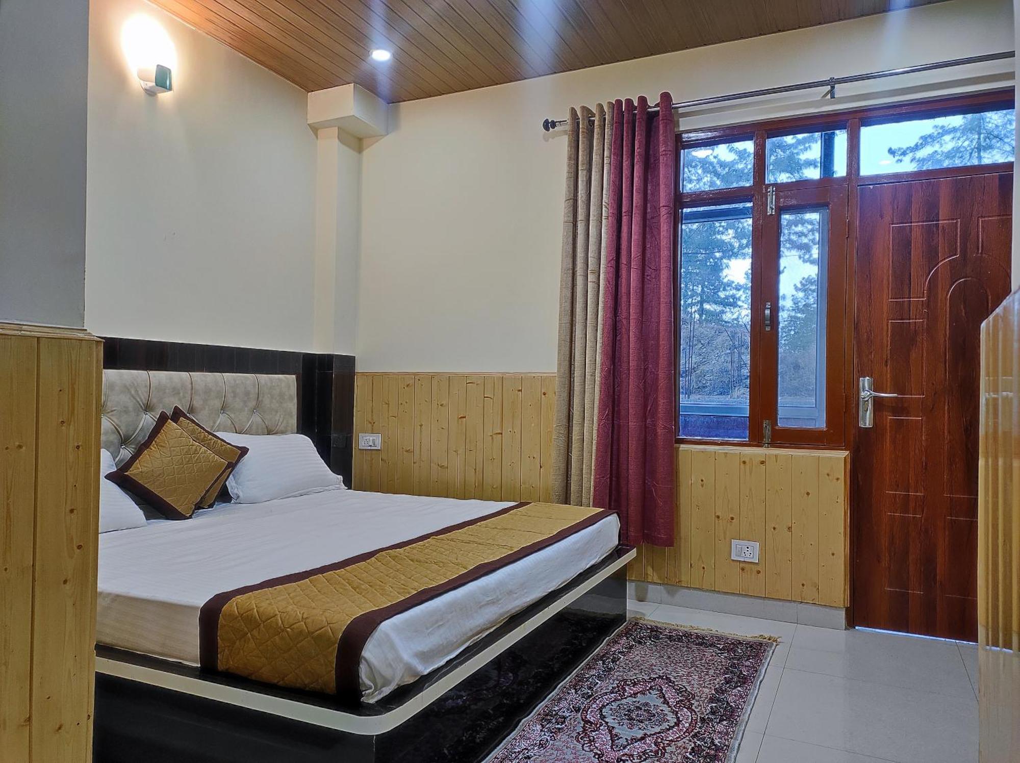 Vintage Woods Inn Shimla Bagian luar foto