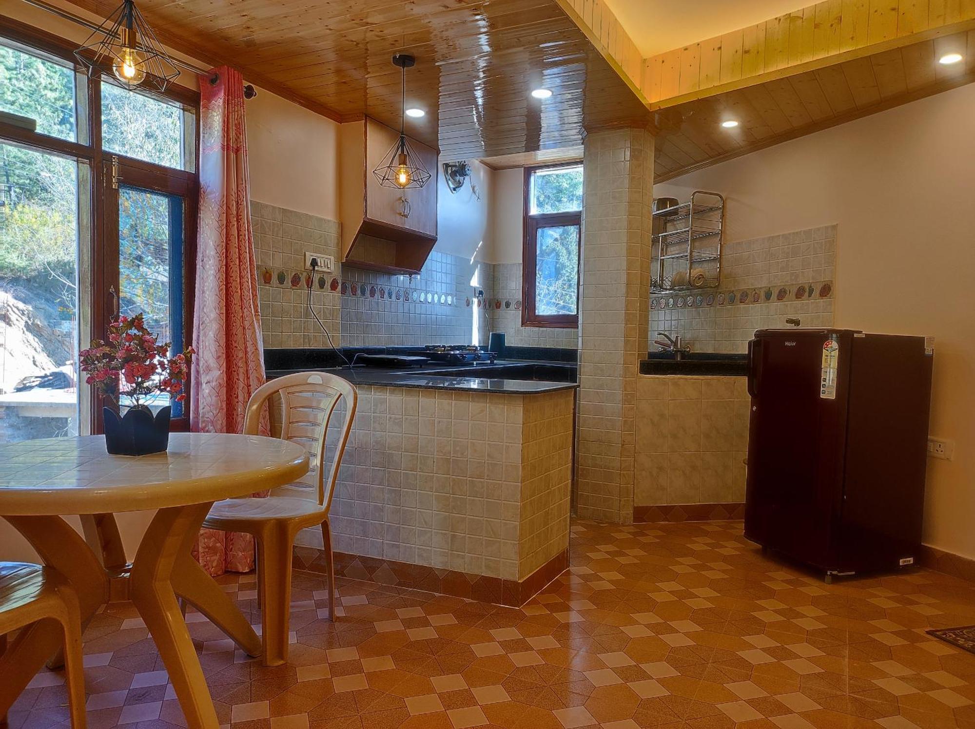 Vintage Woods Inn Shimla Bagian luar foto
