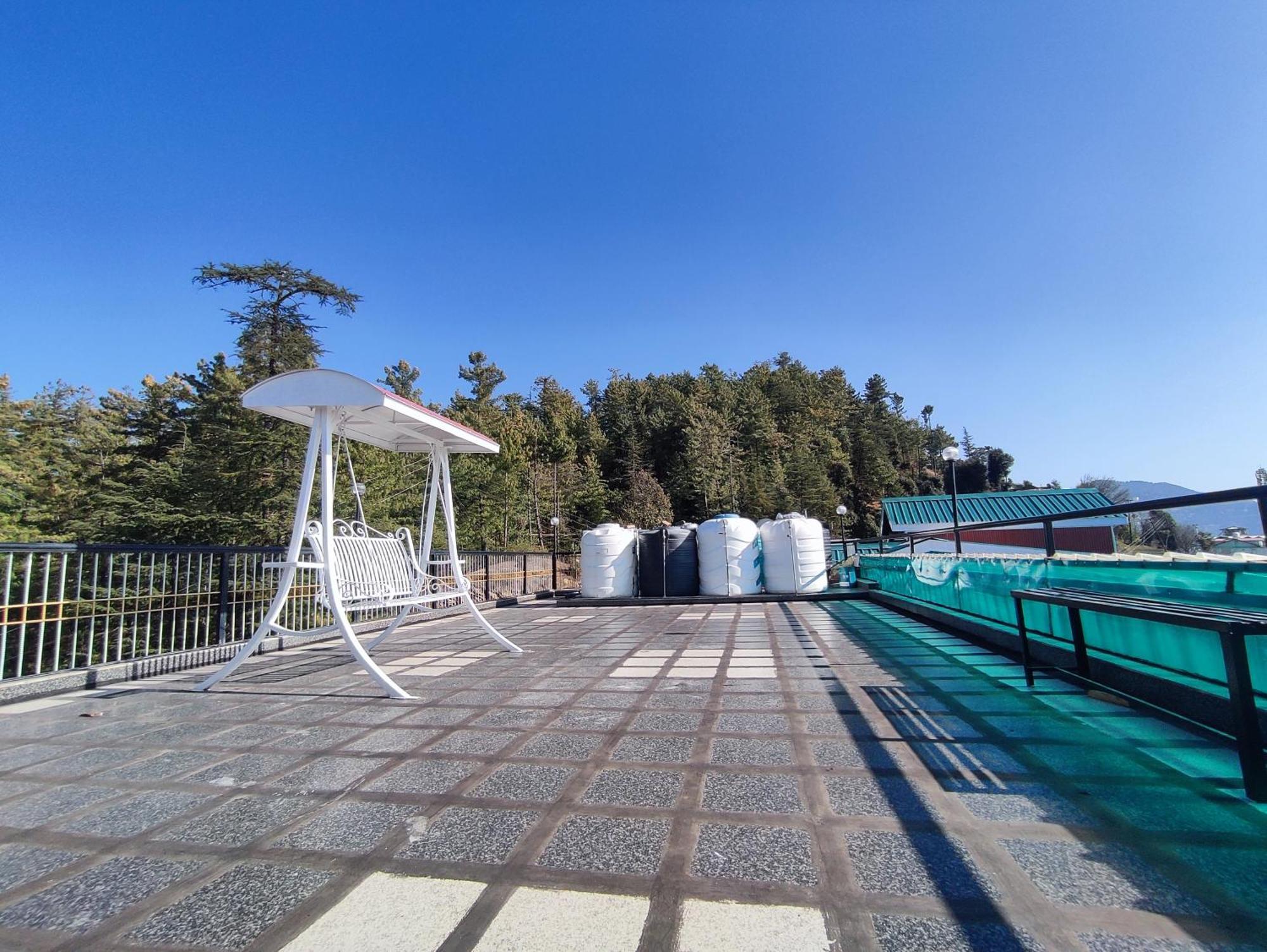 Vintage Woods Inn Shimla Bagian luar foto